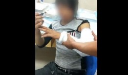 网红吃老汉瓜视频,传统美食新潮流