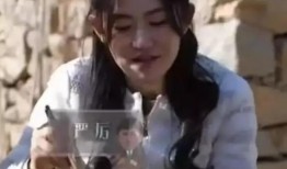 黄磊爆料上学时的视频,曝光上学时期珍贵视频